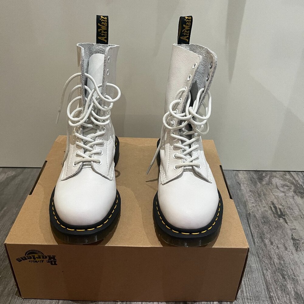 Dr. Martens 1490 Virginia Leather Mid Calf Women Boots Optical White US Siz 8